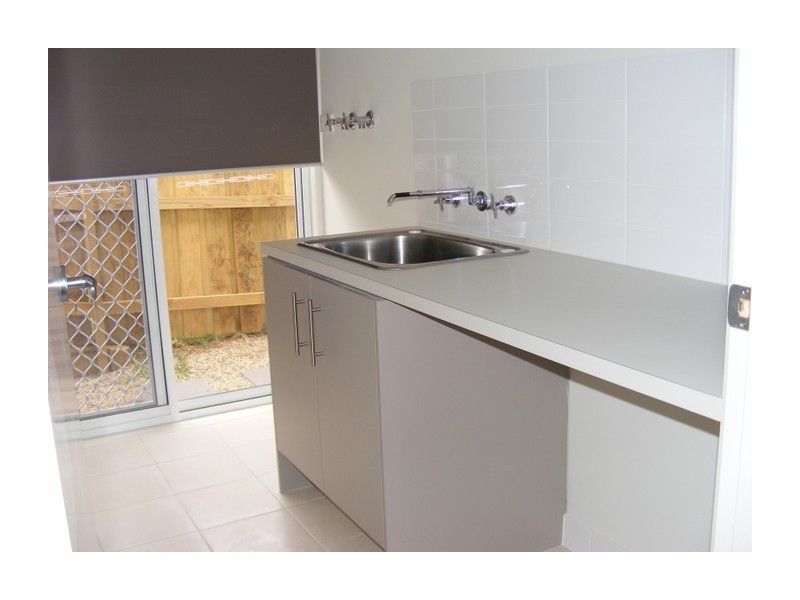 16 Walsh Drive, Goulburn NSW 2580