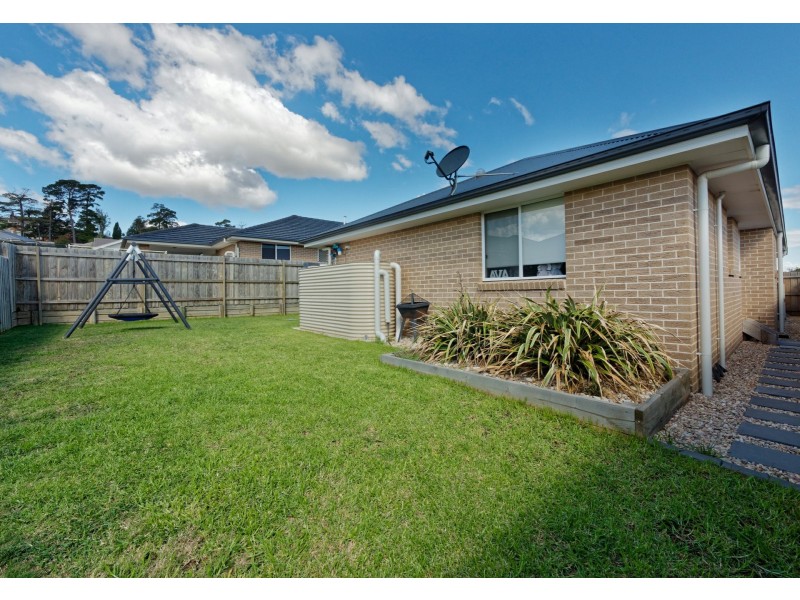 3 McAlroy Place, Goulburn NSW 2580