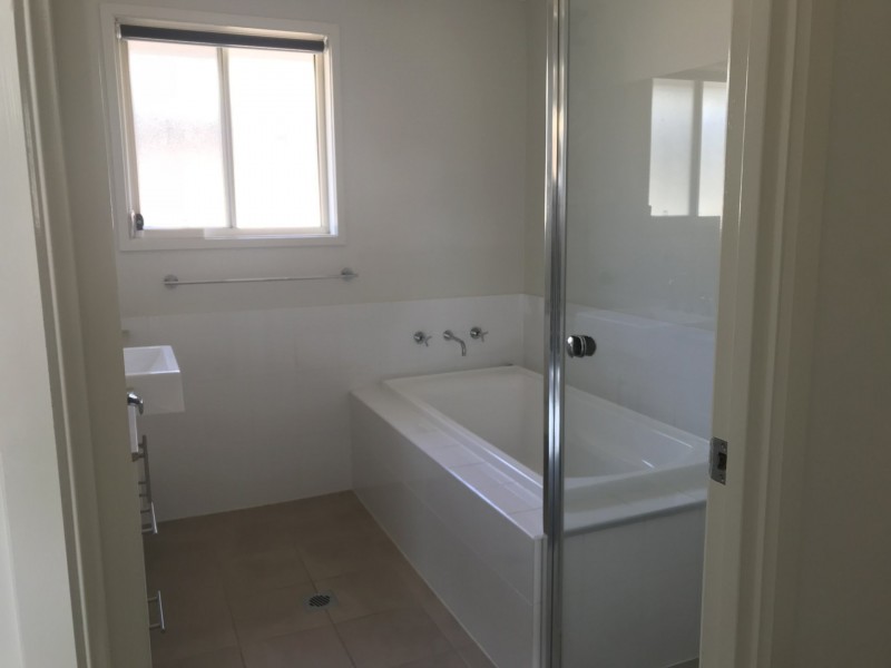 11 McAlroy Place, Goulburn NSW 2580