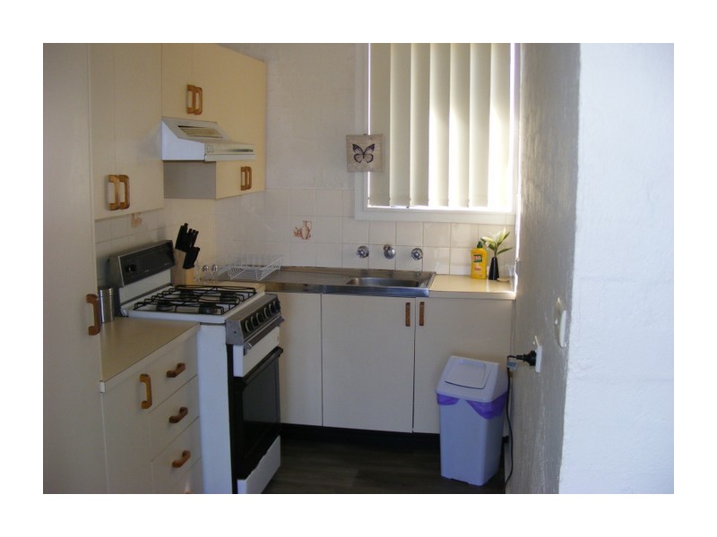 9/11 Queen Street, Goulburn NSW 2580