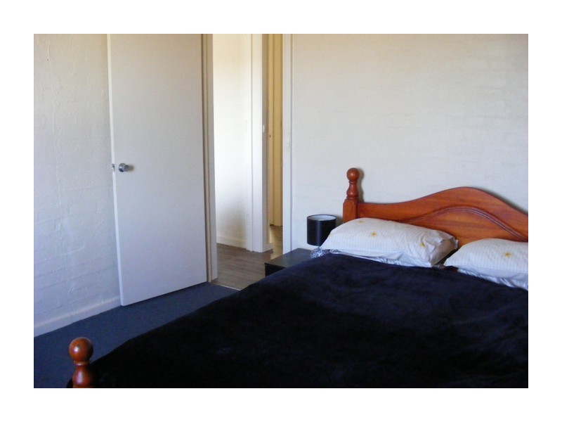 9/11 Queen Street, Goulburn NSW 2580