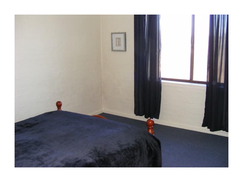 9/11 Queen Street, Goulburn NSW 2580