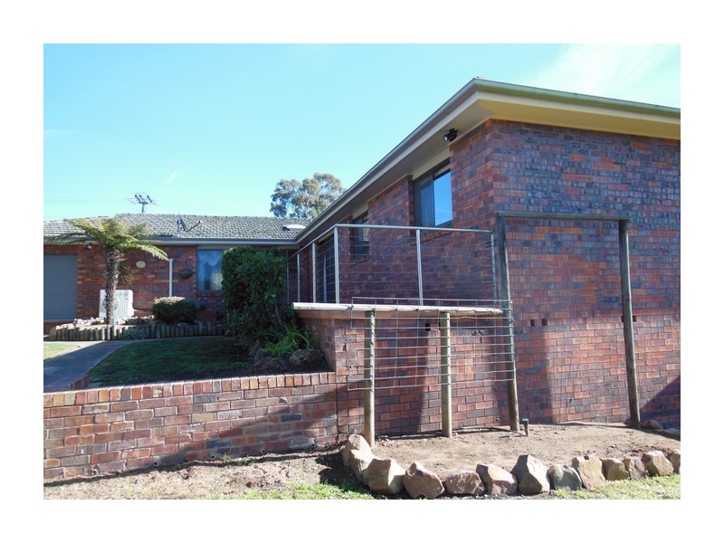 83 Cathcart Street, Goulburn NSW 2580