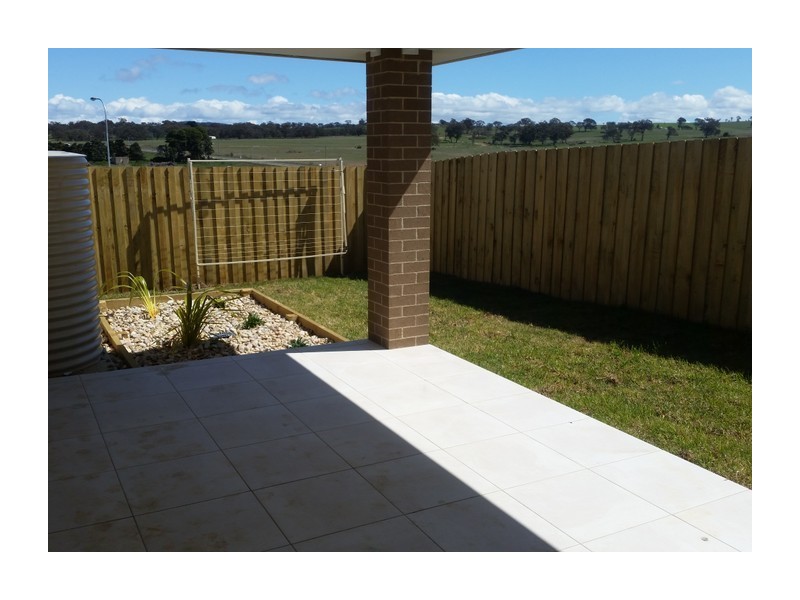 5 McAlroy Place, Goulburn NSW 2580