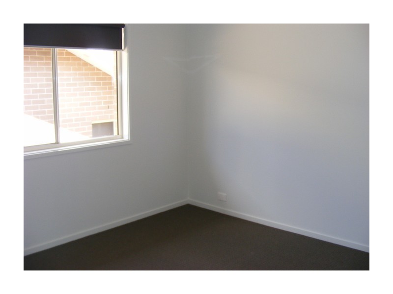 11 McAlroy Place, Goulburn NSW 2580