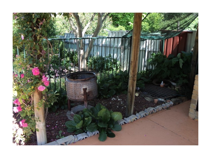 13 Emmerson Street, Goulburn NSW 2580