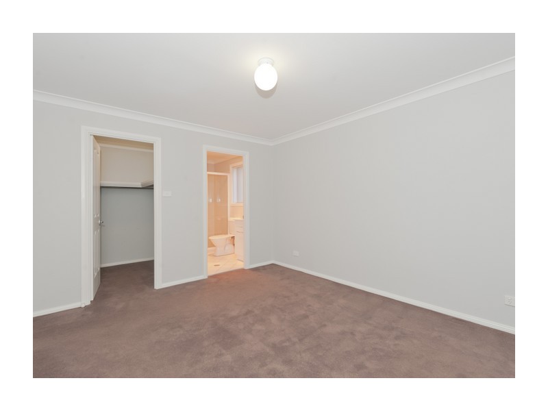 11 Manion Street, Goulburn NSW 2580