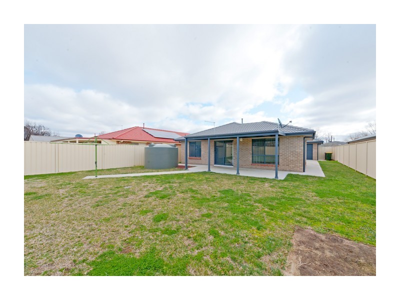 11 Manion Street, Goulburn NSW 2580