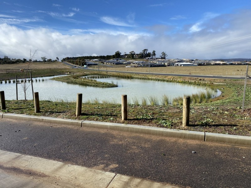 29 Aston Martin Drive, Goulburn NSW 2580