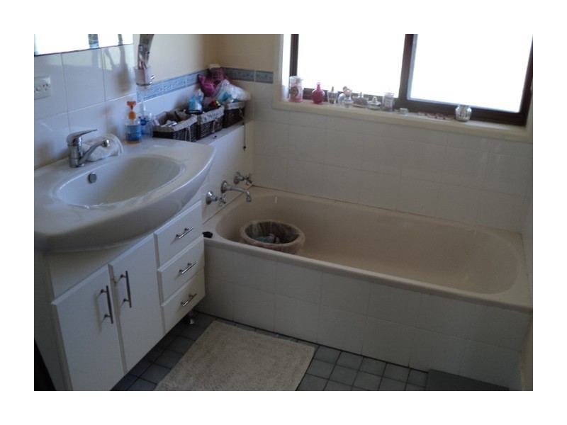 22 Goulburn Street, Marulan NSW 2579