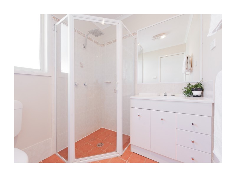 2 Joanna Place, Goulburn NSW 2580