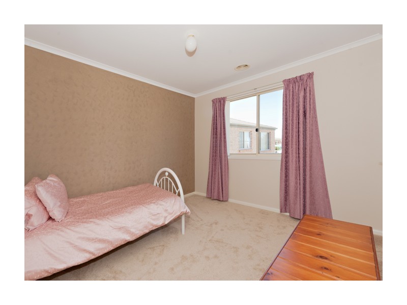 2 Joanna Place, Goulburn NSW 2580