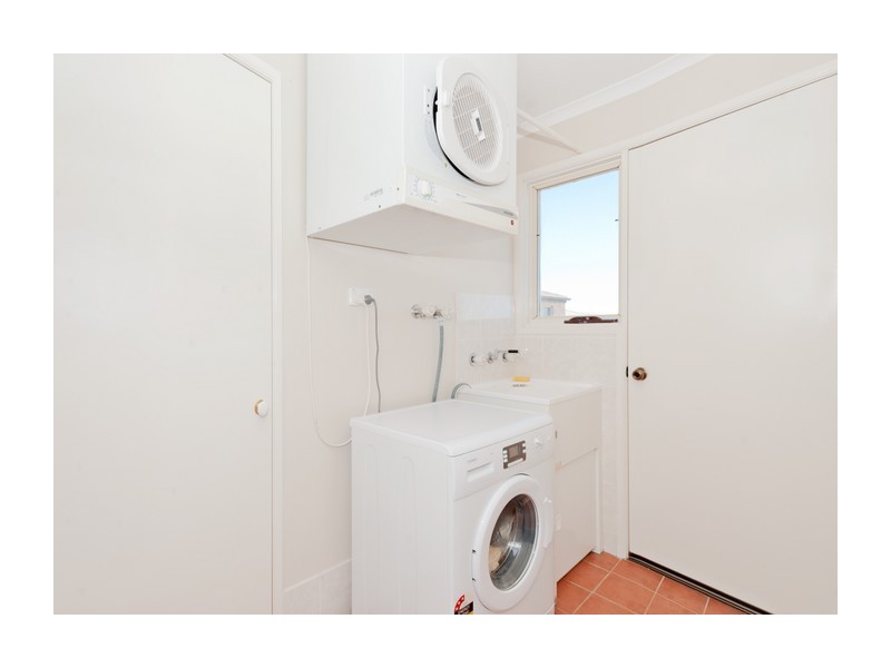 2 Joanna Place, Goulburn NSW 2580