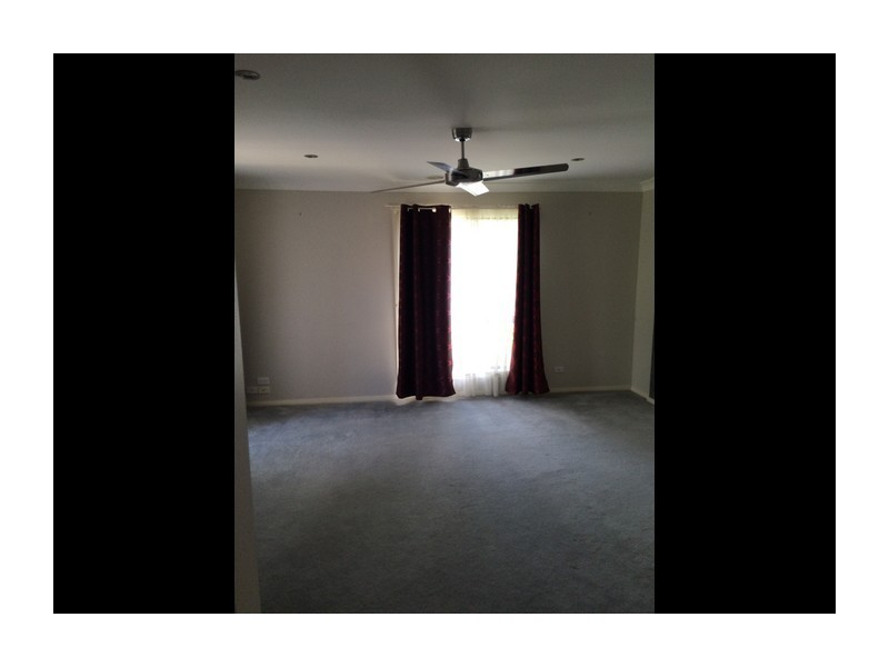 5 Rossi Place, Goulburn NSW 2580