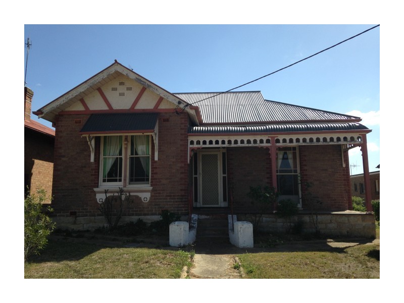 42 Cowper Street, Goulburn NSW 2580