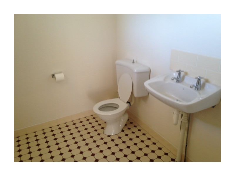 42 Cowper Street, Goulburn NSW 2580