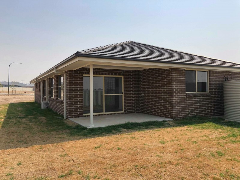 16 Vendetta Street, Goulburn NSW 2580