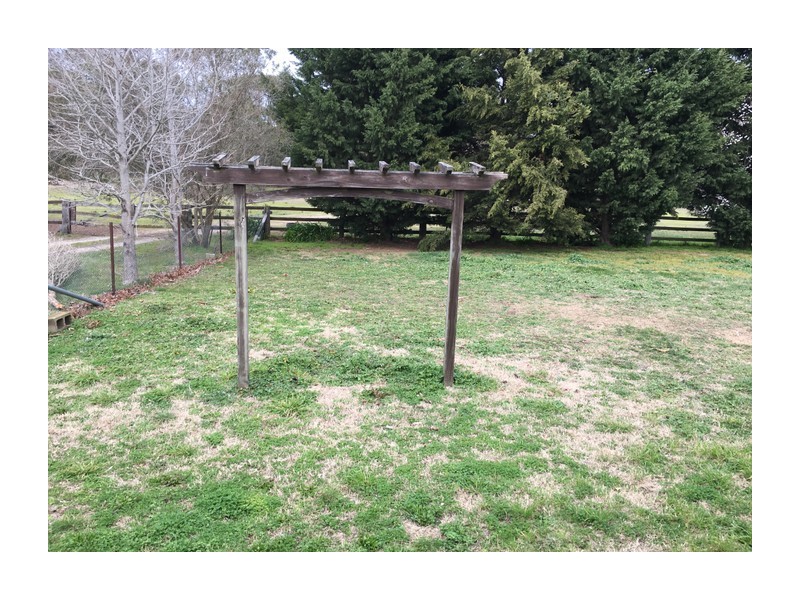 97 Highland Way, Marulan NSW 2579