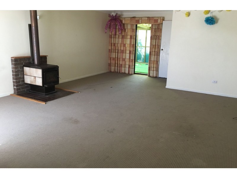 13 Coromandel Street, Goulburn NSW 2580