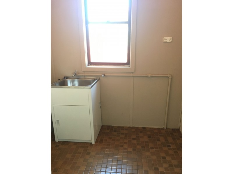 34 Churchill Street, Goulburn NSW 2580