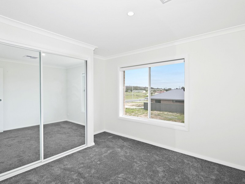 12 Morris Place, Marulan NSW 2579