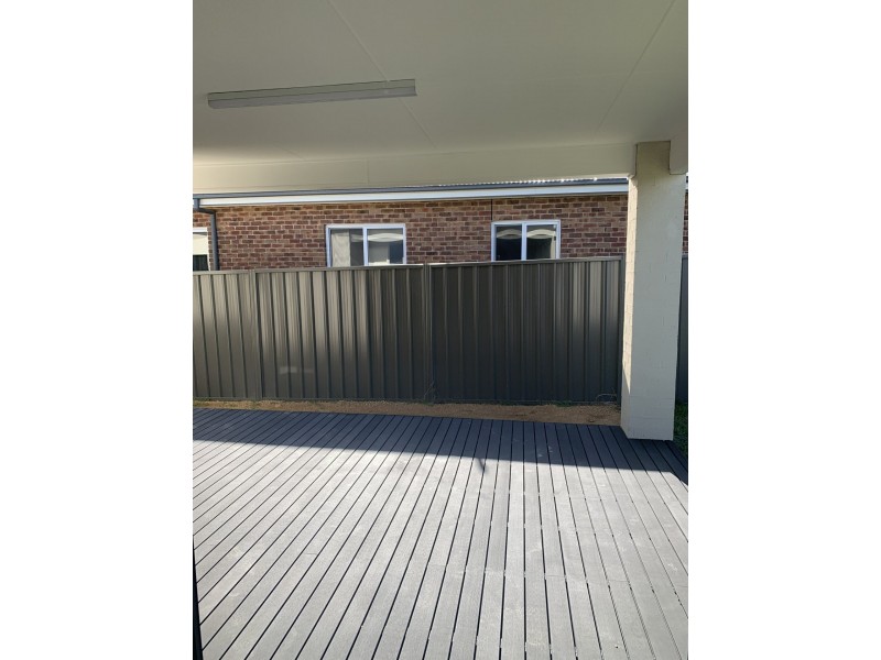 8a Mistful Park Road, Goulburn NSW 2580