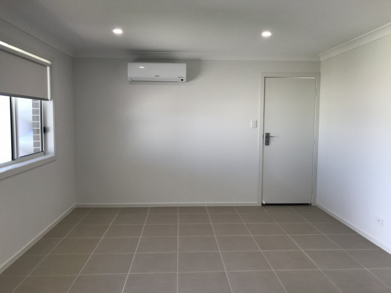 8a Voyager Avenue, Goulburn NSW 2580