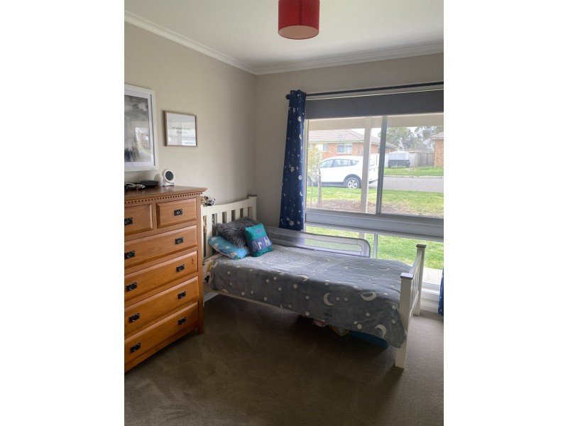 1 Loseby Avenue, Marulan NSW 2579