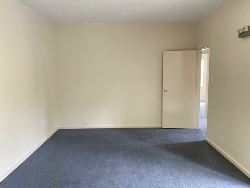 2/212 Cowper Street, Goulburn NSW 2580