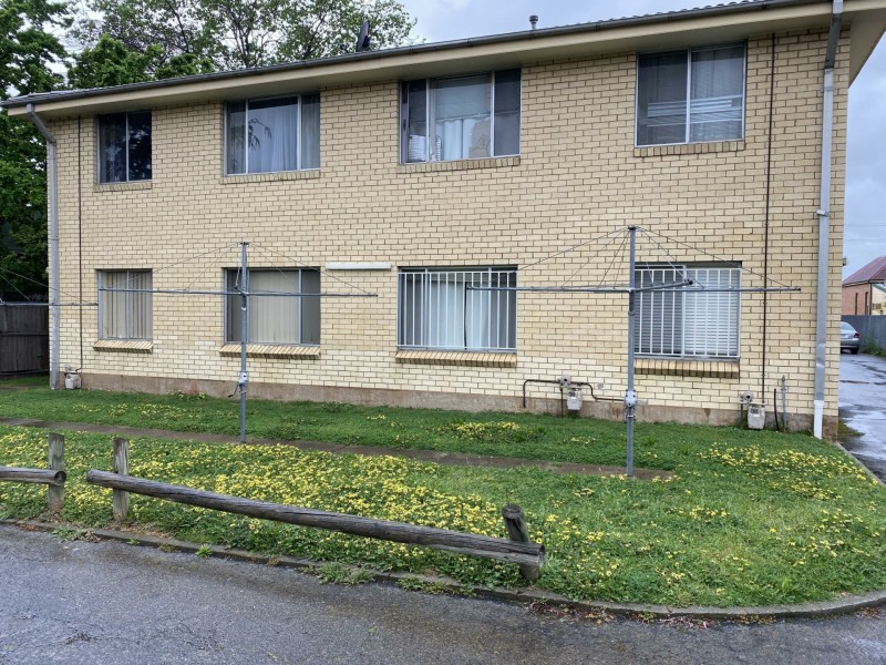 2/212 Cowper Street, Goulburn NSW 2580