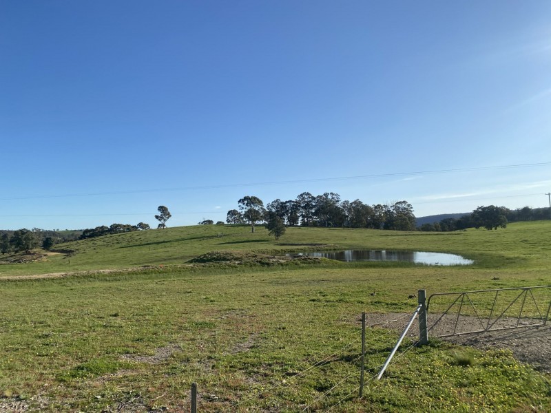 127 Longswamp Road, Greenwich Park NSW 2580