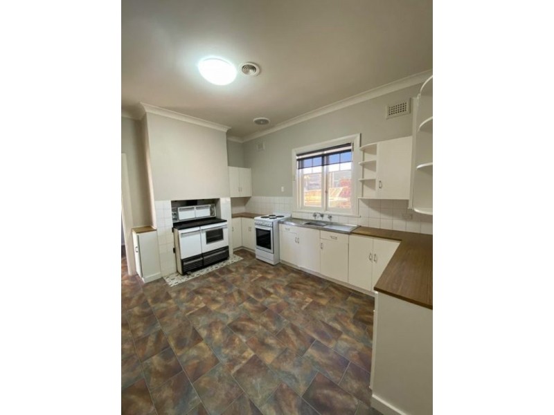 64 Wayo Street, Goulburn NSW 2580