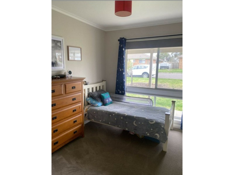 1 Loseby Avenue, Marulan NSW 2579