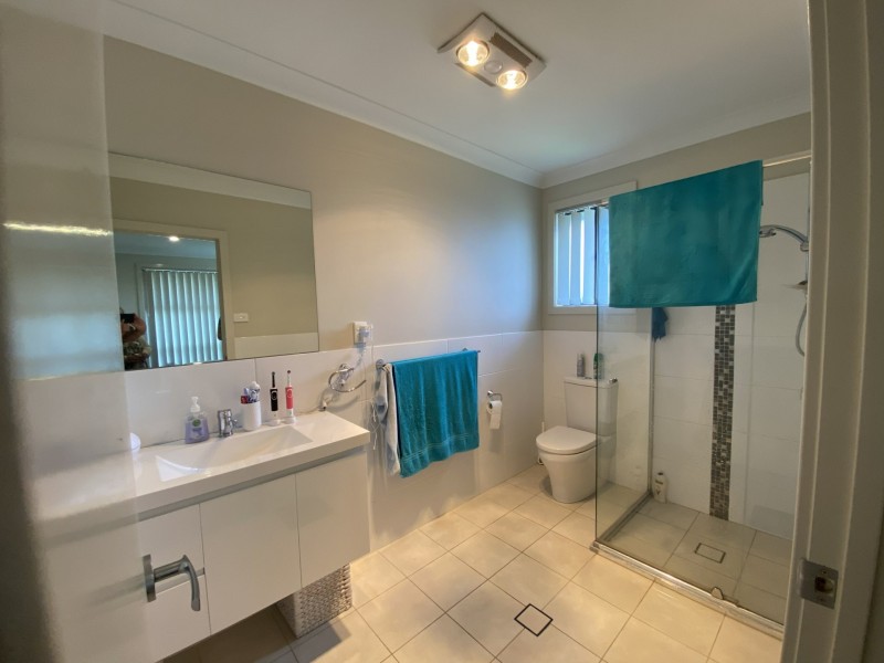 8 Lucas Close, Goulburn NSW 2580