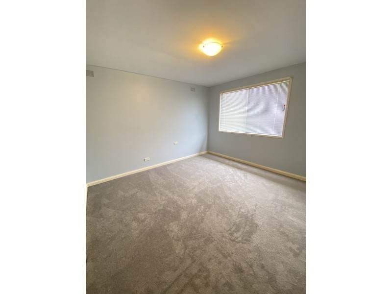 12 Grunsell Crescent, Goulburn NSW 2580