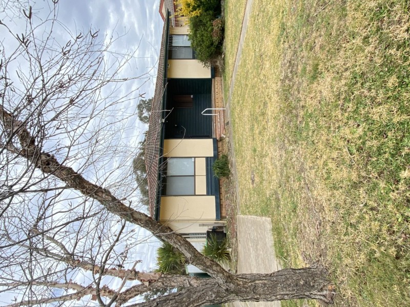 12 Grunsell Crescent, Goulburn NSW 2580