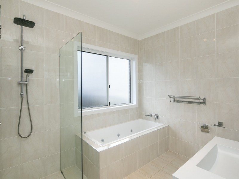 15 Cottonwood Avenue, Goulburn NSW 2580