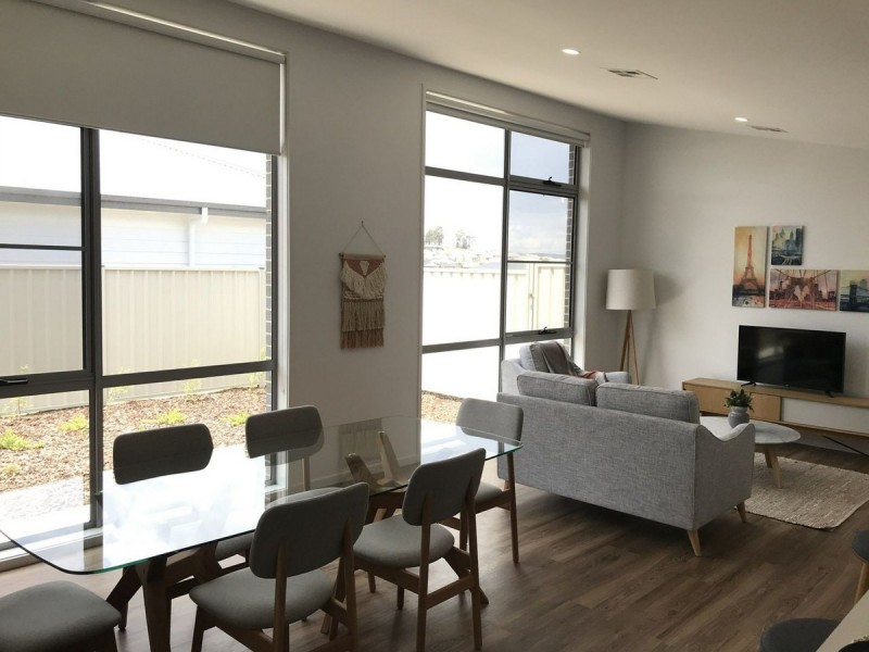 4 Quiberon Way, Goulburn NSW 2580