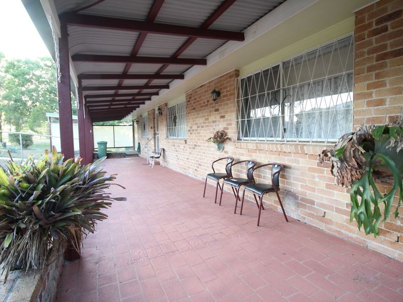 81 Fulham Street, Toogoolawah QLD 4313