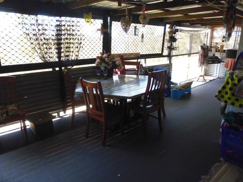 103 Highland Street, Esk QLD 4312