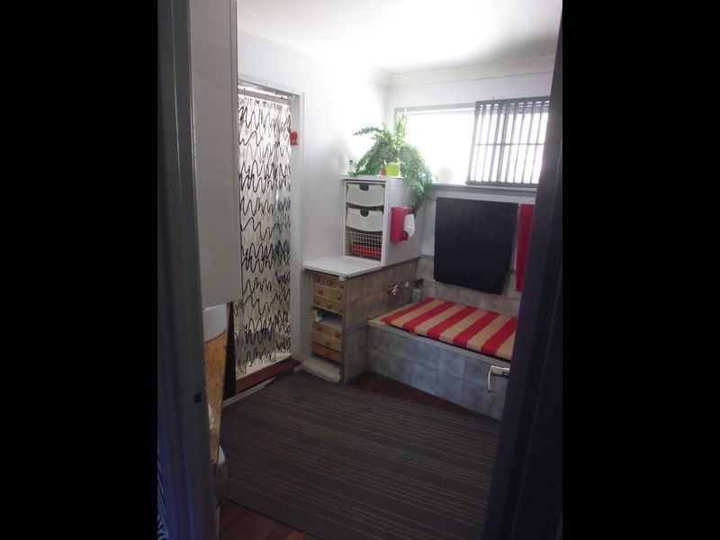 103 Highland Street, Esk QLD 4312