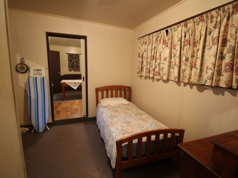 1a Mack Street, Esk QLD 4312