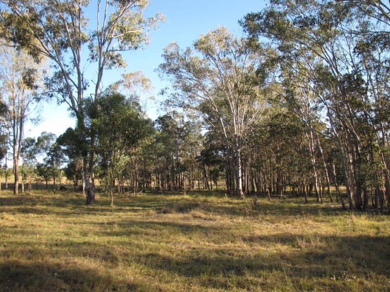 4 Langtons Lane, Esk QLD 4312