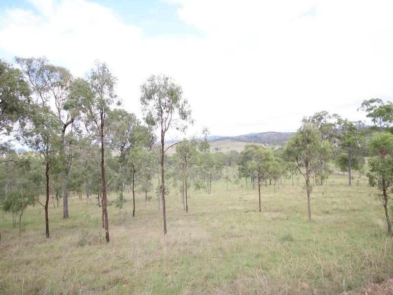 7898 Brisbane Valley Highway, Toogoolawah QLD 4313