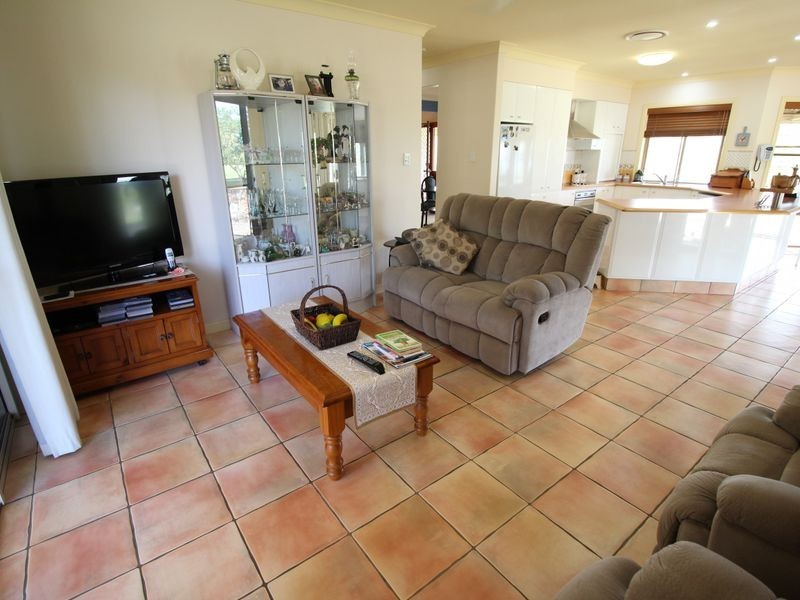 7898 Brisbane Valley Highway, Toogoolawah QLD 4313