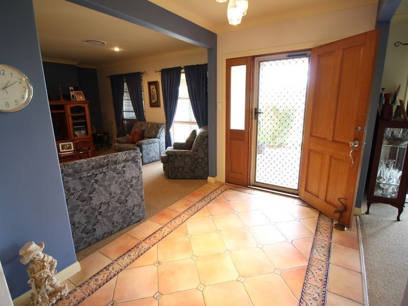 7898 Brisbane Valley Highway, Toogoolawah QLD 4313