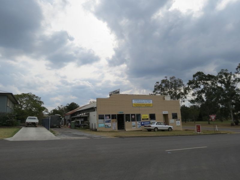 11 Cairnscroft Street, Toogoolawah QLD 4313
