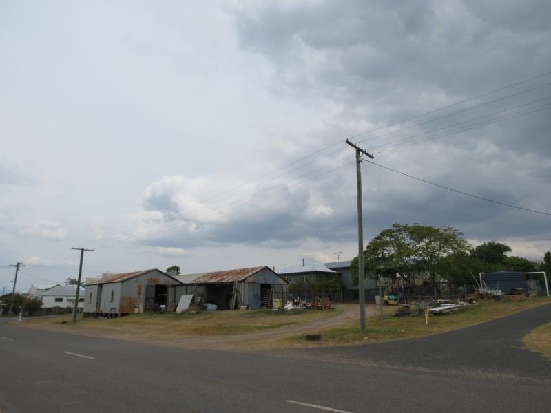 11 Cairnscroft Street, Toogoolawah QLD 4313