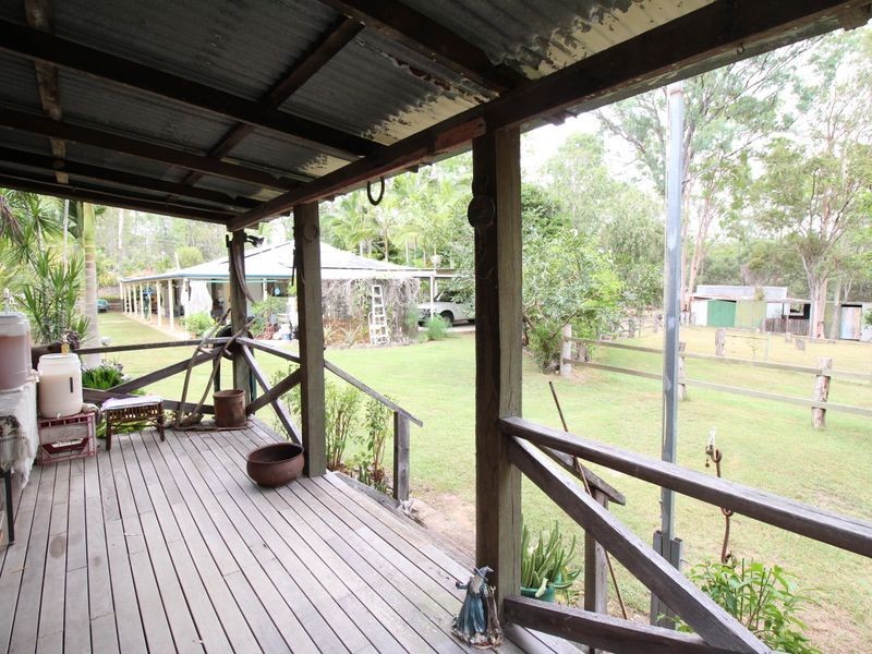 122 Pine Crescent, Esk QLD 4312