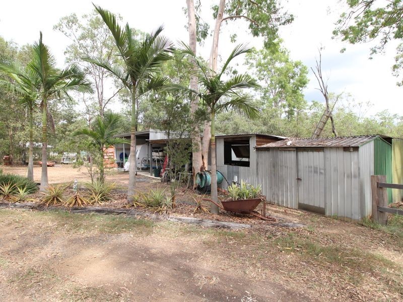 122 Pine Crescent, Esk QLD 4312